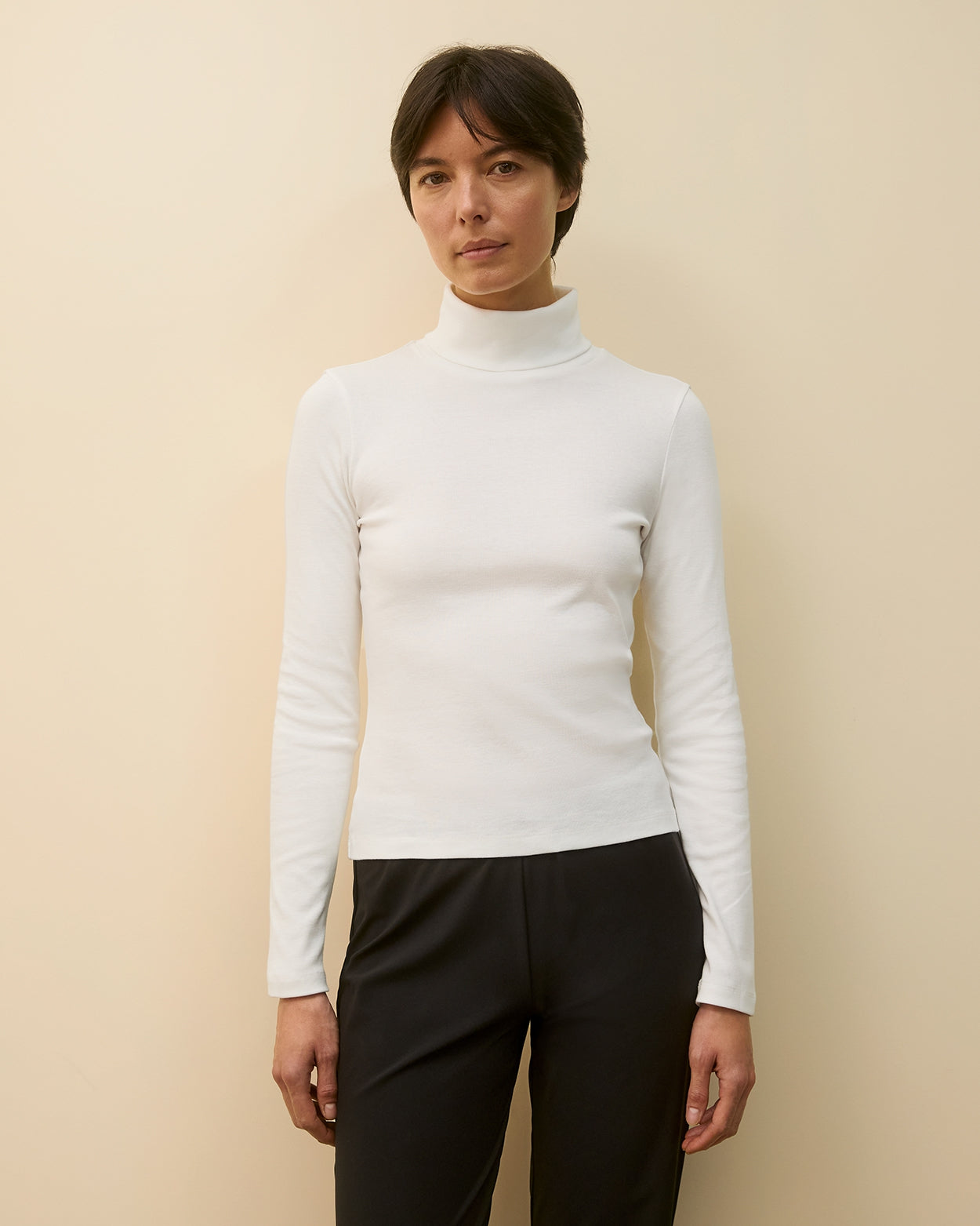 FLORENTクルーネックトップス WHT DINAH TURTLENECK | White - FLORE FLORE