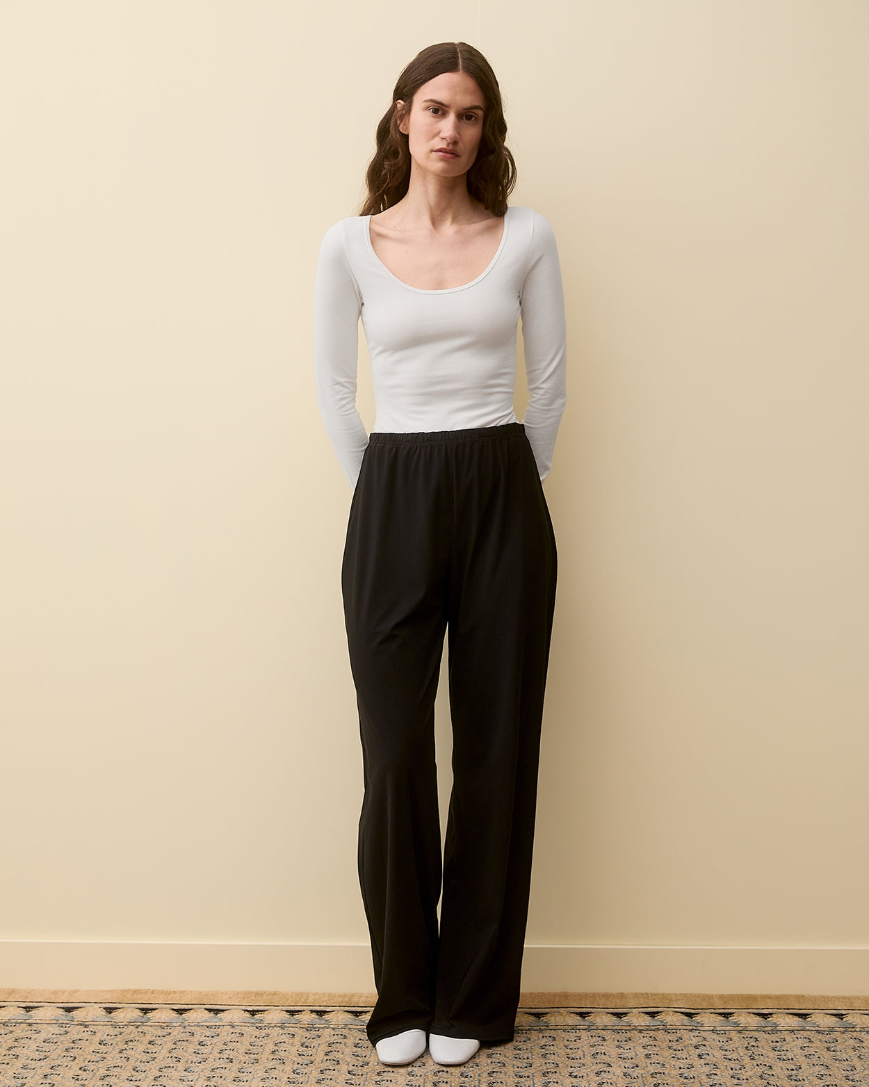 YOLI BODY | White