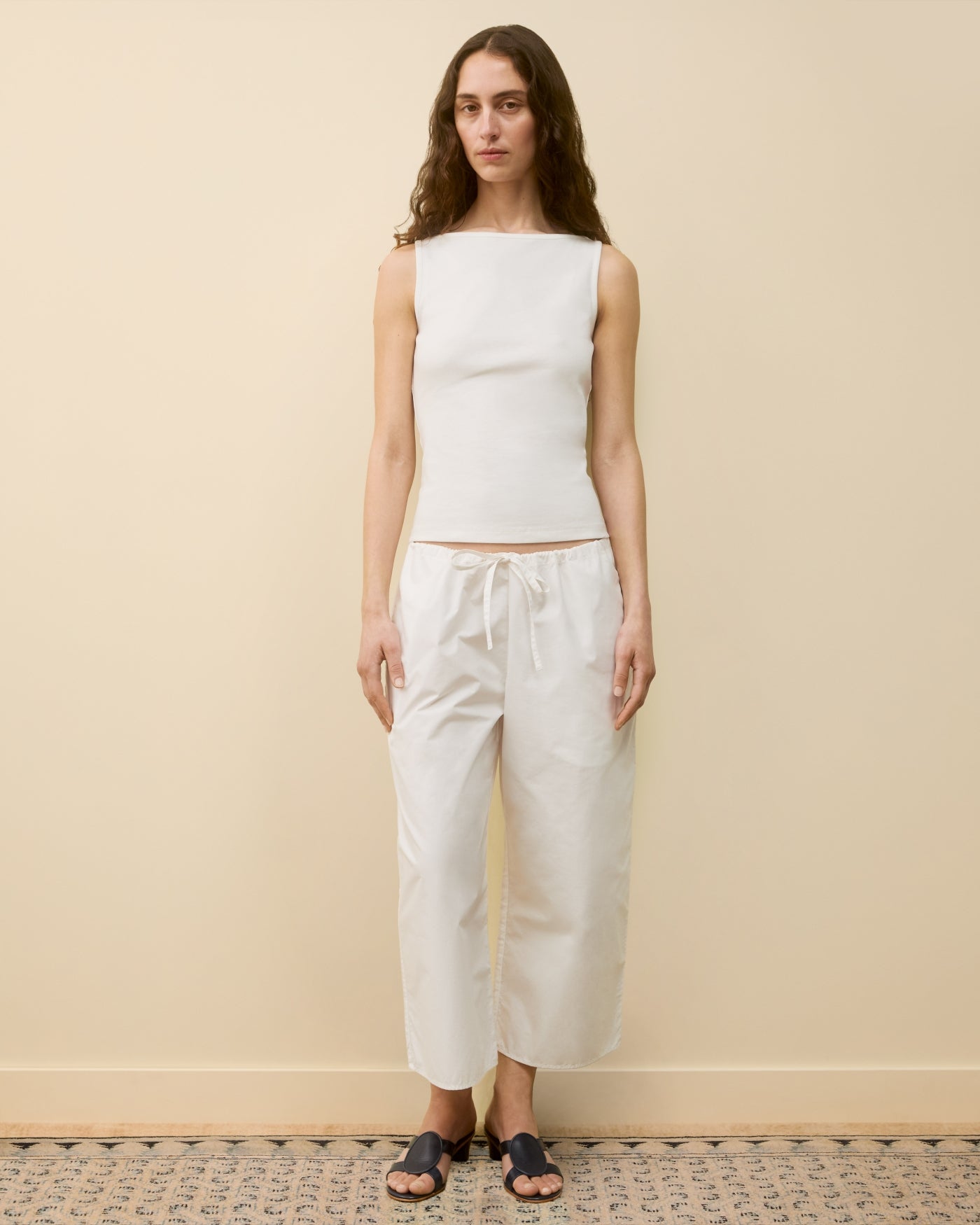 FLORE FLORE Timmi タンクトップ FLORE FLORE: Navy Timmi Tank Top | SSENSE
