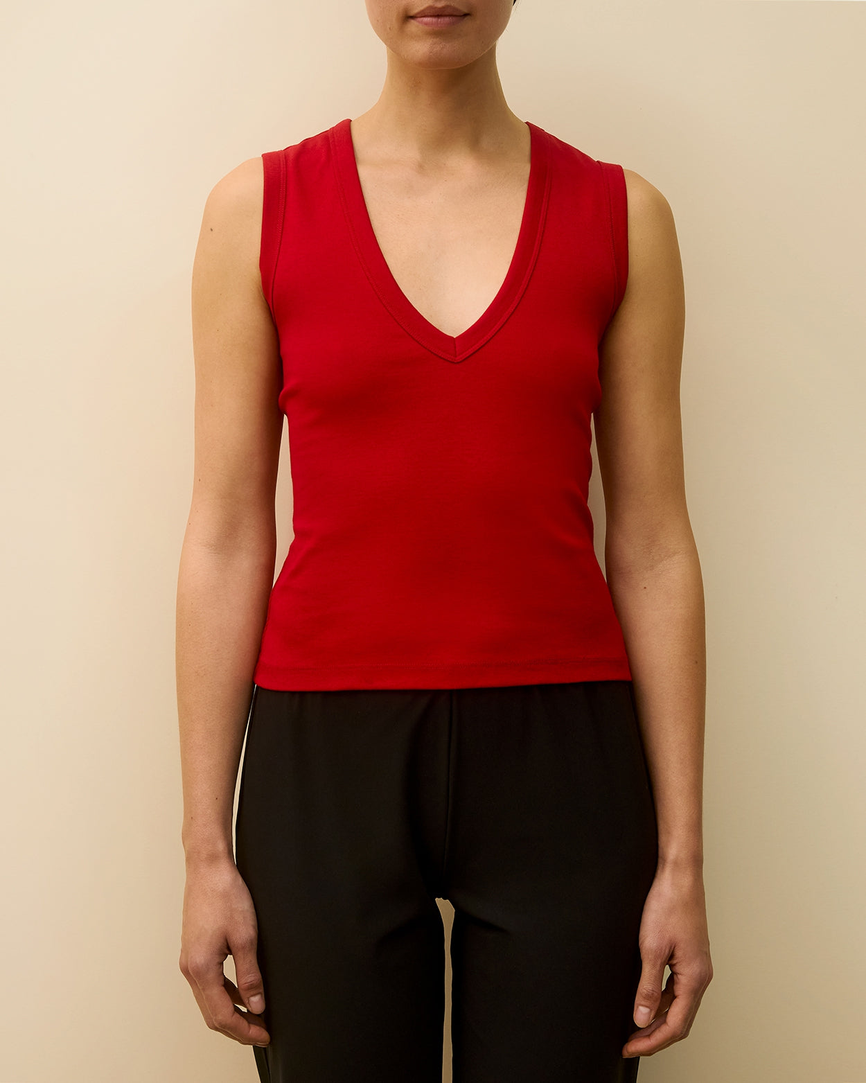 DEWI TANK | Red