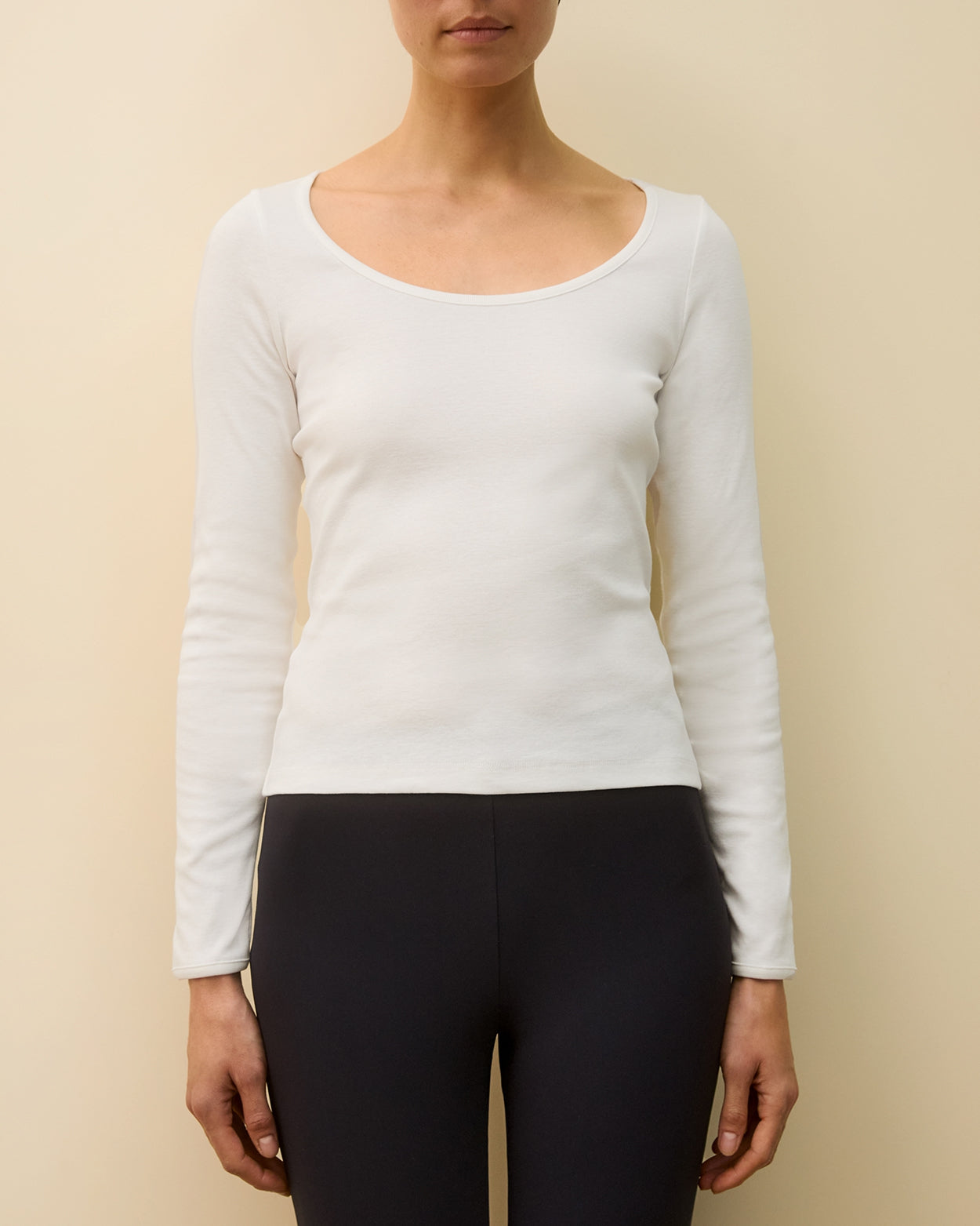 FEM LONGSLEEVE | White