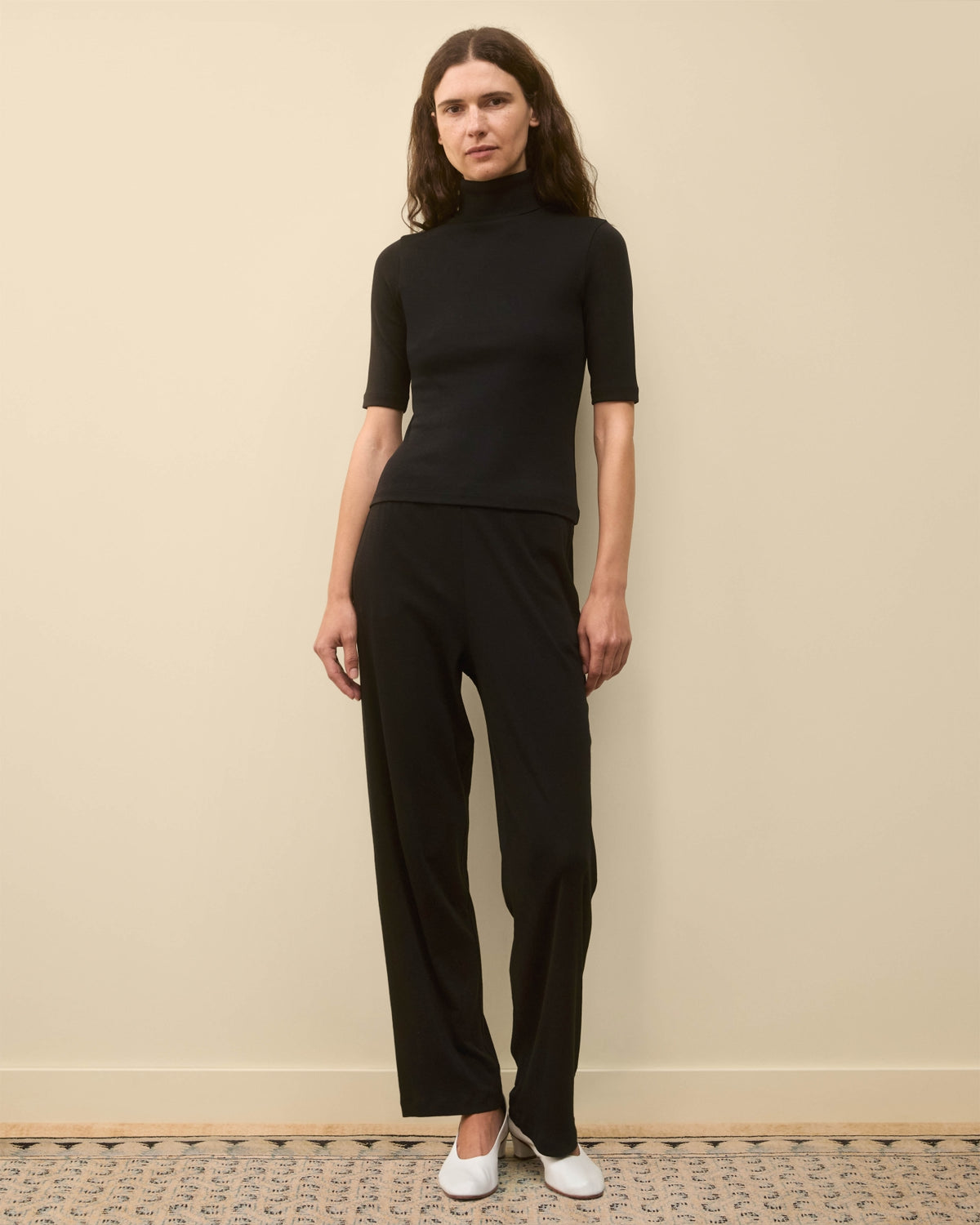 DINAH TEE | Black