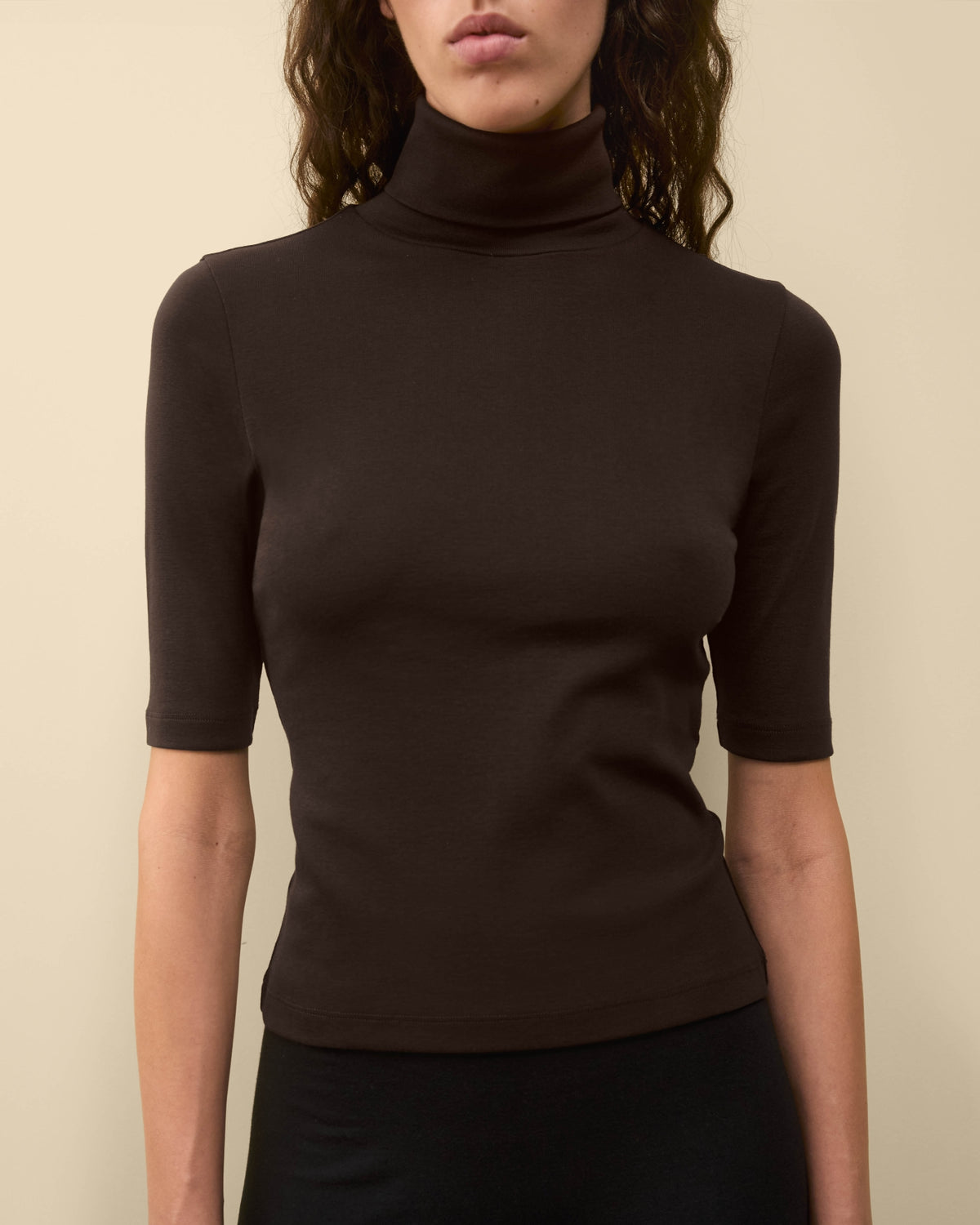 DINAH TEE | Dark Brown