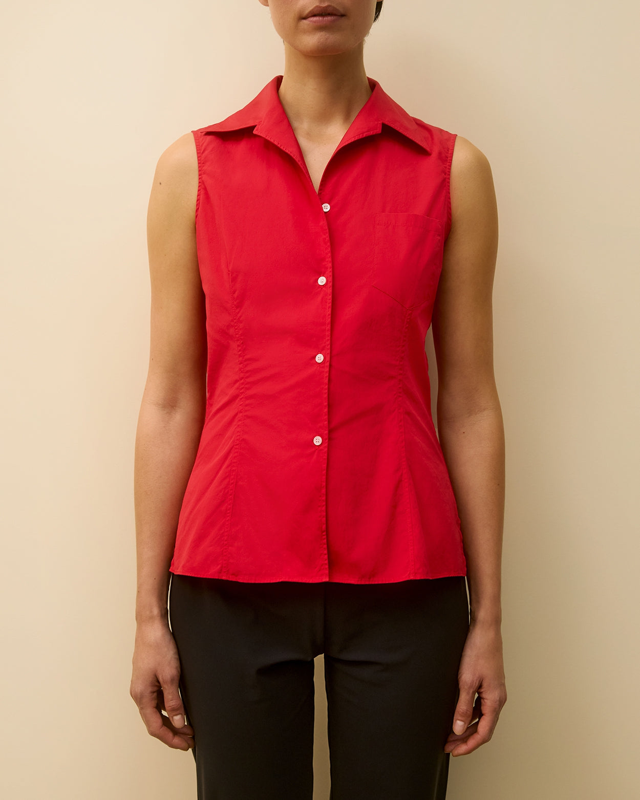 ROSIE SLEEVELESS SHIRT | Red