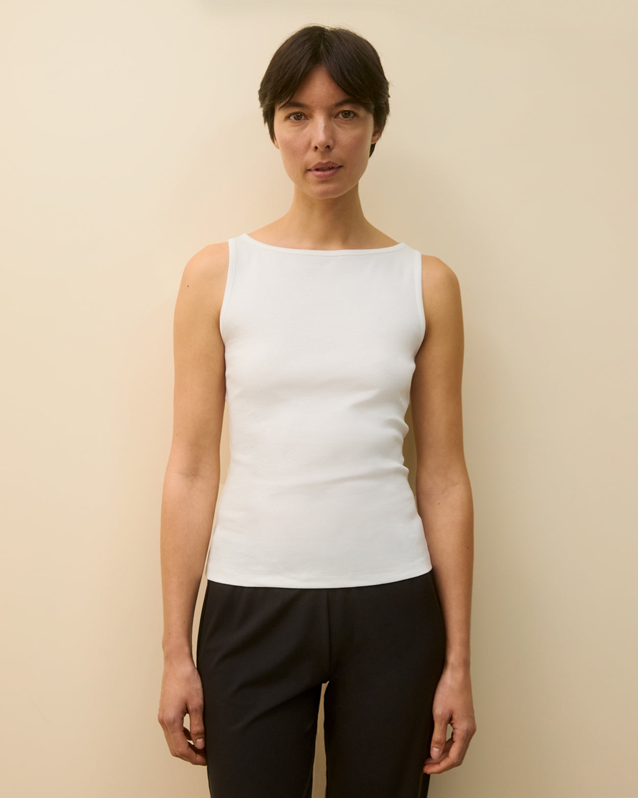 TIMMI TANK | White